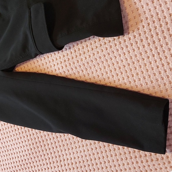 Woman's jacket - Picture 3 of 16